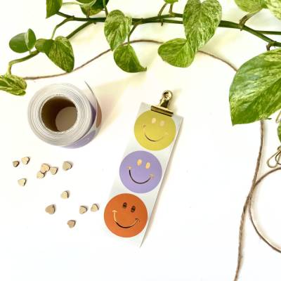 Aufkleber SMILEY ORANGE GELB LILA runde smileysticker Geschenkaufkleber für Schule Lehrerinnen Schultüte Basteln