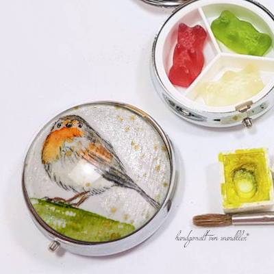 Pillendose mit Rotkehlchen-Motiv handgemalt