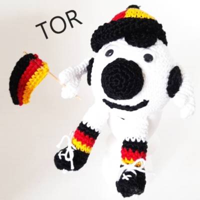 Fußball Maskottchen Anhänger Amigurumi Vereinsfarben Sport Ball Bundesliga EM WM