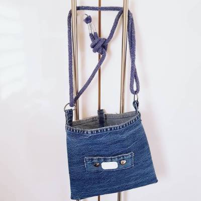 Jeanstasche 22×20 cm – Upcycling Unikat Geschenk mit Baumwollkordel, handgemacht