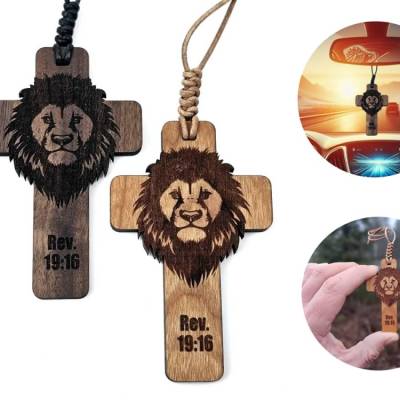Löwenkreuz Anhänger - Unikat aus Holz für Auto & mehr