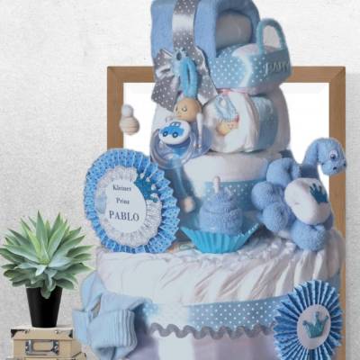 Windeltorte Junge blau Mini Kinderwagen Schnullerpüppchen Dino personalisiert