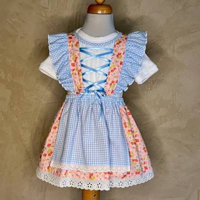 Babydirndl rosa gemustert, rosa-blaues Rüschendirndl, bayerische Hochzeit, Oktoberfest mit Baby, Taufdirndl