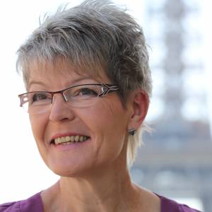 Nähen aus Leidenschaft, handgenähte Taschen, selbstgestrickte Socken, Tabletkissen und vieles mehr auf kasuwa.de